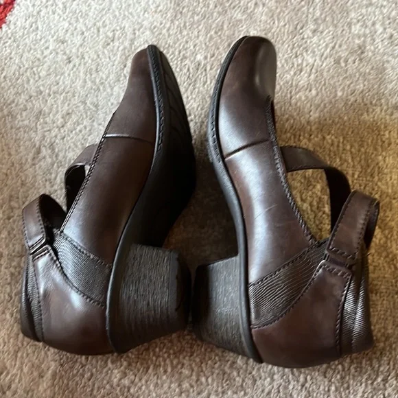 Earth Origins SZ 8.5 cute maryjane style shoes. Preowned in excellent condition - Picture 7 of 8